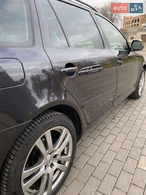 Універсал Skoda Octavia 2010 в Рівному