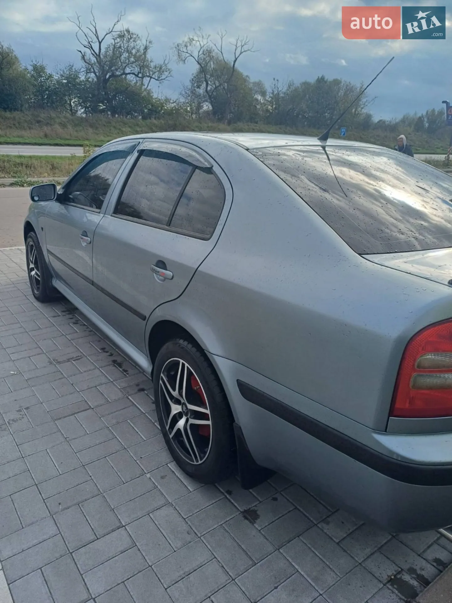 Skoda Octavia 2004 VIN TMBDX11U242904320 фото оголошення 4 з 17