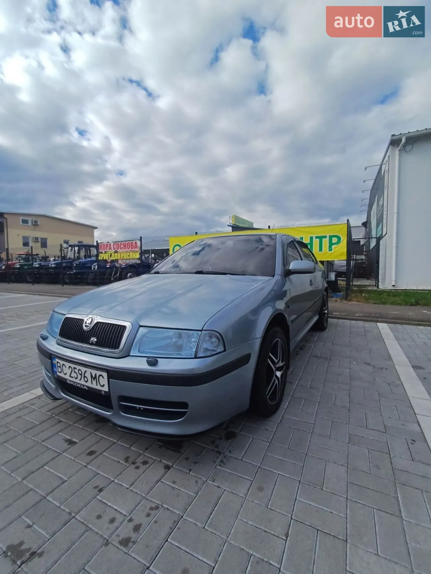 Skoda Octavia 2004 VIN TMBDX11U242904320 фото оголошення 9 з 17