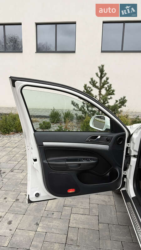 Ліфтбек Skoda Octavia 2012 в Луцьку