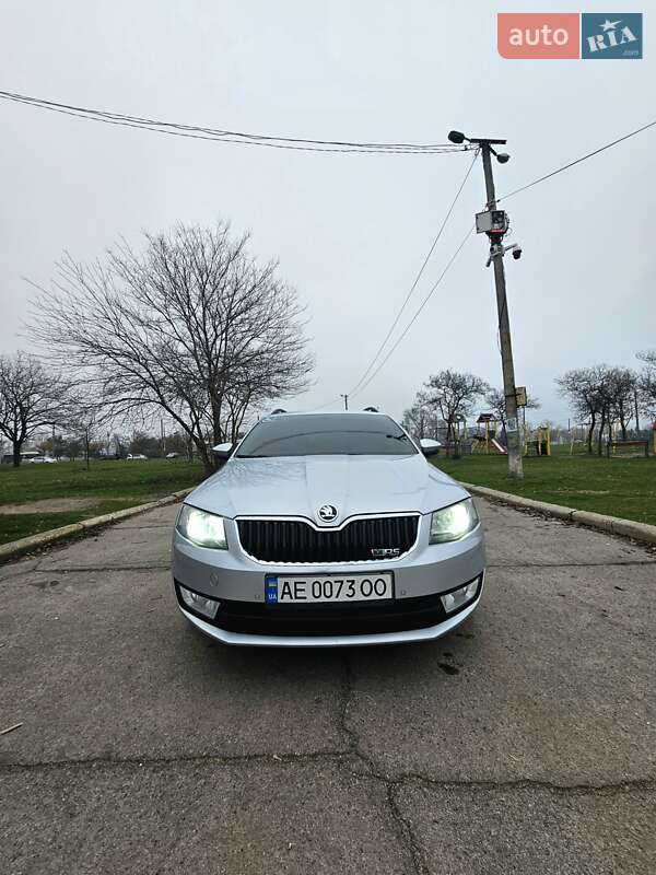 Универсал Skoda Octavia 2016 в Днепре