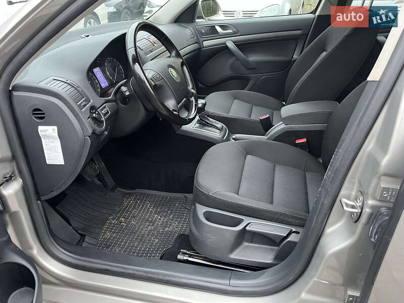 Ліфтбек Skoda Octavia 2007 в Звягелі