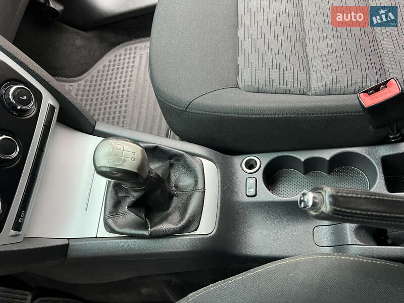 Универсал Skoda Octavia 2010 в Трускавце фото 49 Универсал Skoda Octavia 2010 в Трускавце