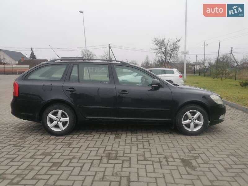 Универсал Skoda Octavia 2009 в Любомле