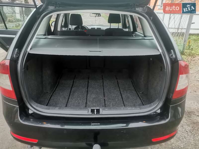 Универсал Skoda Octavia 2009 в Любомле