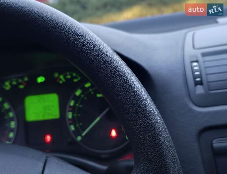 Ліфтбек Skoda Octavia 2006 в Полтаві