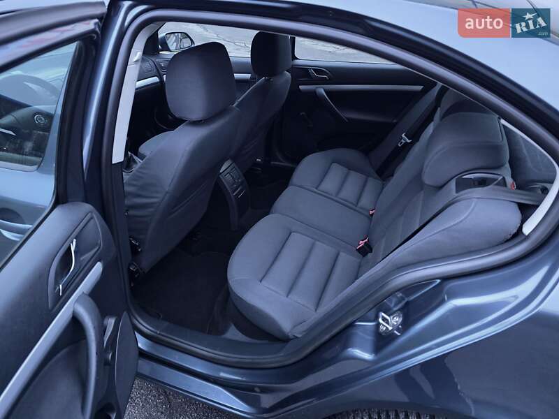 Ліфтбек Skoda Octavia 2006 в Полтаві