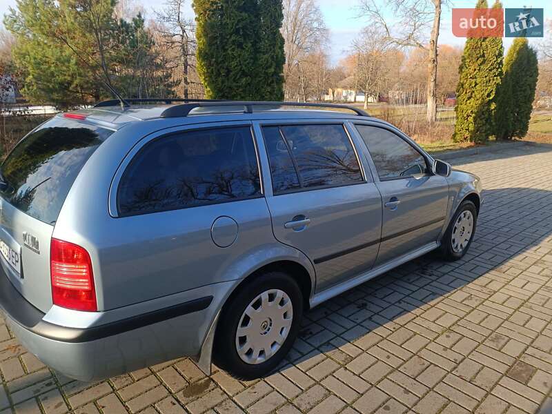 Универсал Skoda Octavia 2005 в Прилуках