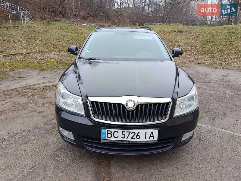 Универсал Skoda Octavia 2010 в Львове фото Универсал Skoda Octavia 2010 в Львове