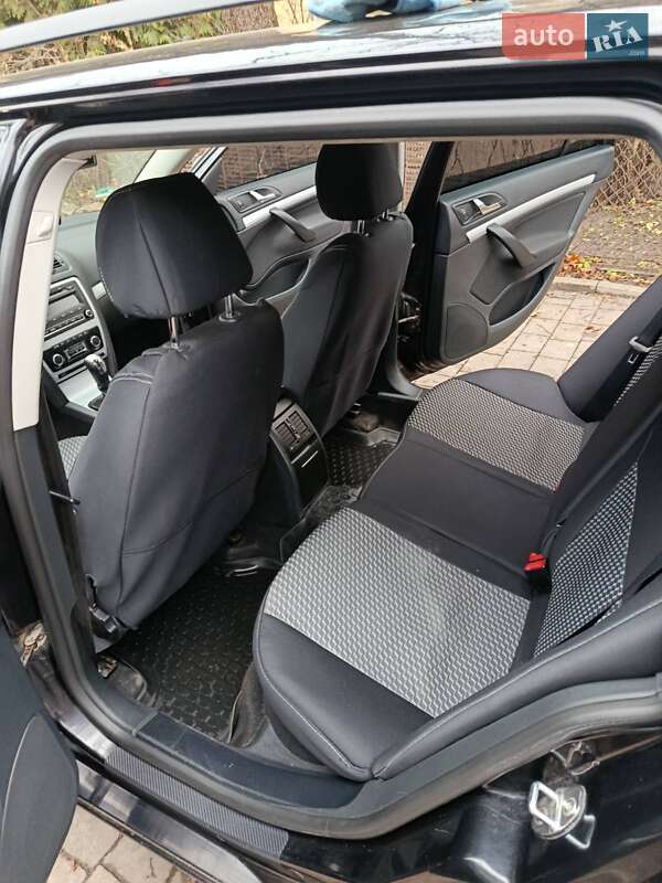 Универсал Skoda Octavia 2010 в Львове фото 17 Универсал Skoda Octavia 2010 в Львове