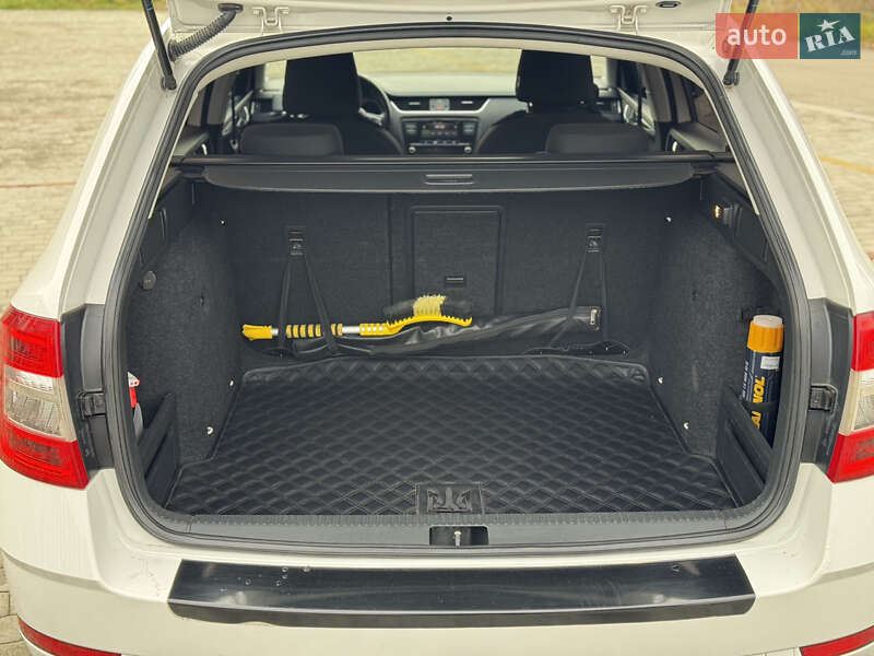 Универсал Skoda Octavia 2017 в Староконстантинове