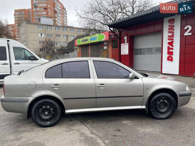 Ліфтбек Skoda Octavia 2008 в Харкові