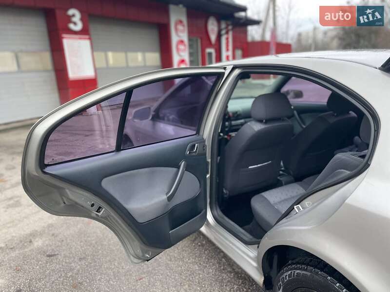 Ліфтбек Skoda Octavia 2008 в Харкові