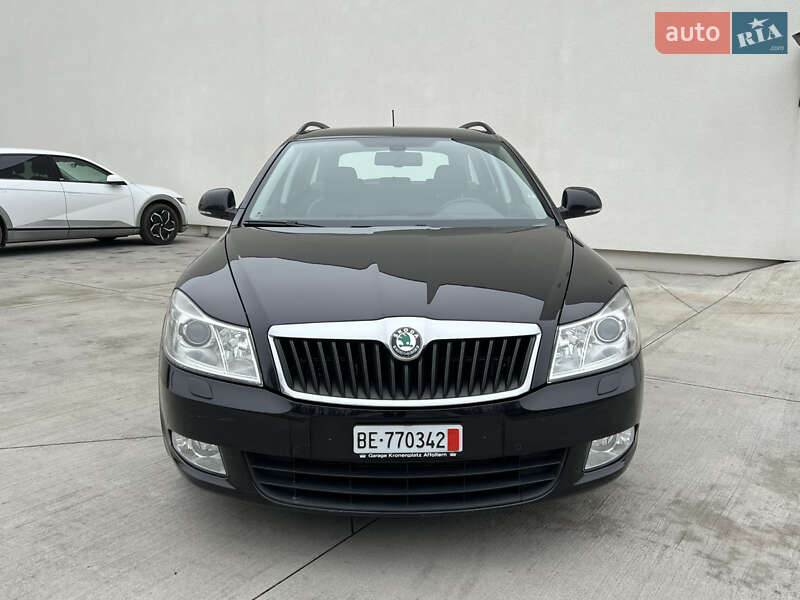 Универсал Skoda Octavia 2010 в Луцке