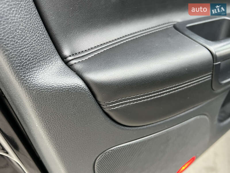 Универсал Skoda Octavia 2010 в Луцке