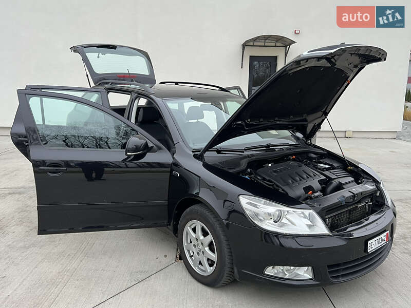 Универсал Skoda Octavia 2010 в Луцке