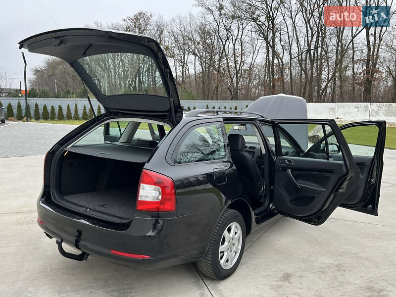 Универсал Skoda Octavia 2010 в Луцке