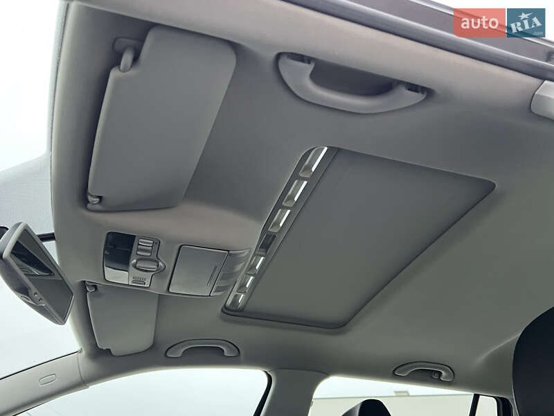 Универсал Skoda Octavia 2010 в Луцке