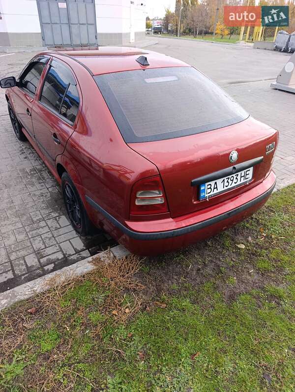 Лифтбек Skoda Octavia 2003 в Кременчуге
