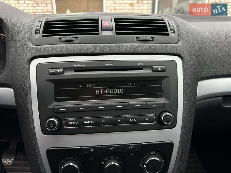 Ліфтбек Skoda Octavia 2010 в Луцьку фото 34 Ліфтбек Skoda Octavia 2010 в Луцьку