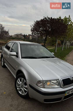 Лифтбек Skoda Octavia 2007 в Днепре