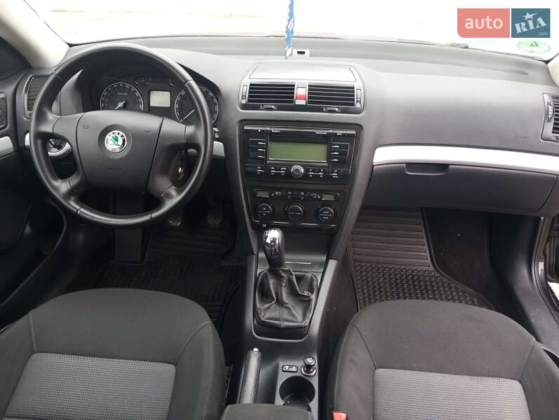 Универсал Skoda Octavia 2009 в Чернигове