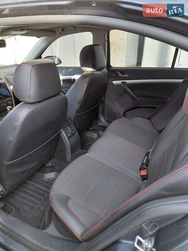 Лифтбек Skoda Octavia 2008 в Днепре