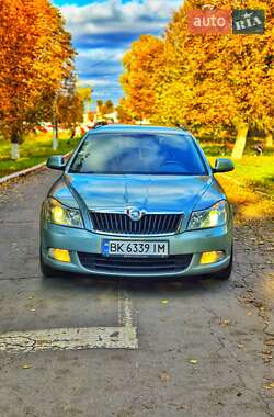Универсал Skoda Octavia 2009 в Ровно