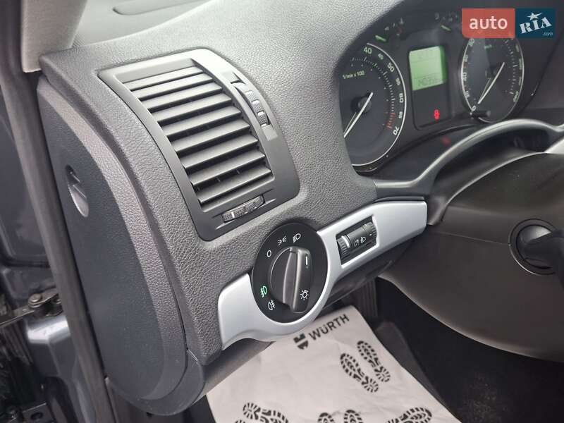 Лифтбек Skoda Octavia 2008 в Лубнах