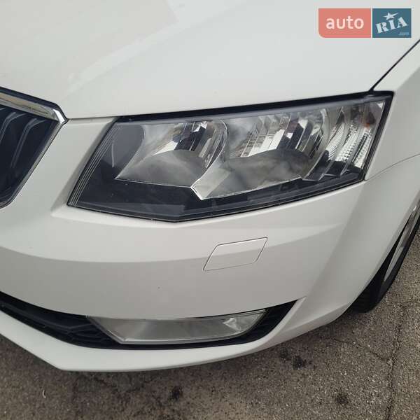 Універсал Skoda Octavia 2016 в Києві фото 14 Універсал Skoda Octavia 2016 в Києві