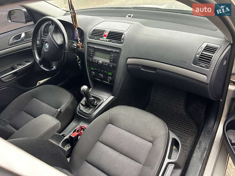 Универсал Skoda Octavia 2007 в Буске фото 10 Универсал Skoda Octavia 2007 в Буске