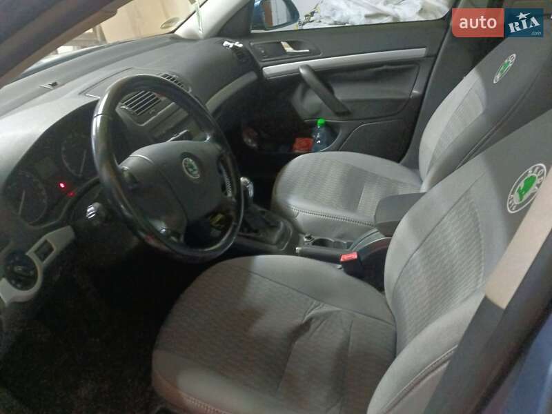 Ліфтбек Skoda Octavia 2008 в Шептицькому