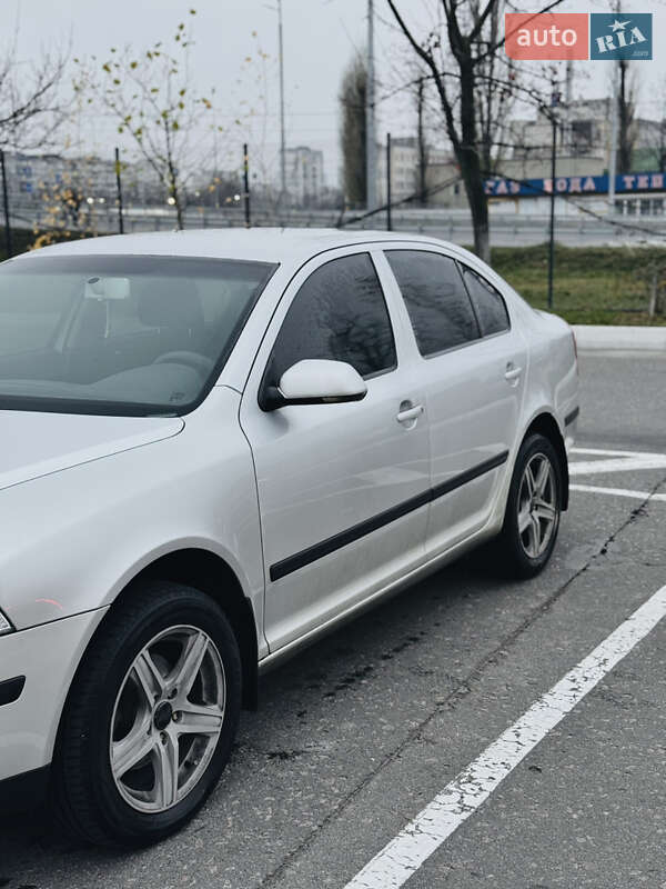Ліфтбек Skoda Octavia 2007 в Києві