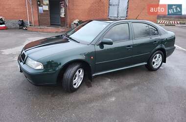 Лифтбек Skoda Octavia 1998 в Люботине