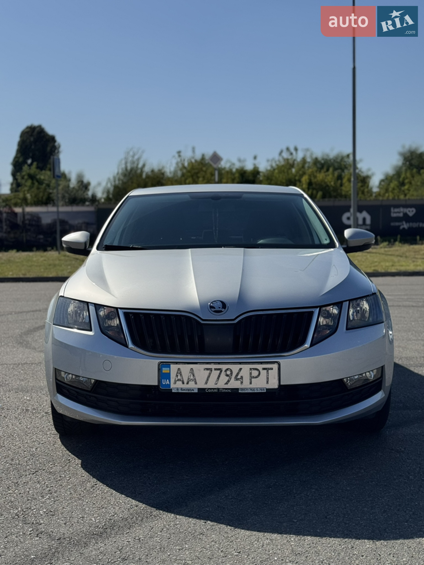 2017 Skoda Octavia - мініатюра 2