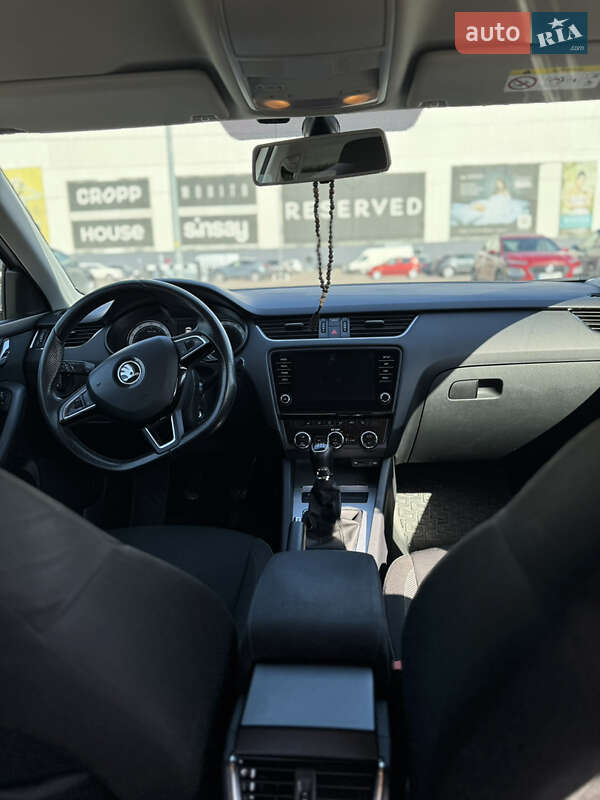 Лифтбек Skoda Octavia 2017 в Киеве
