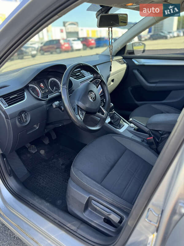 Лифтбек Skoda Octavia 2017 в Киеве