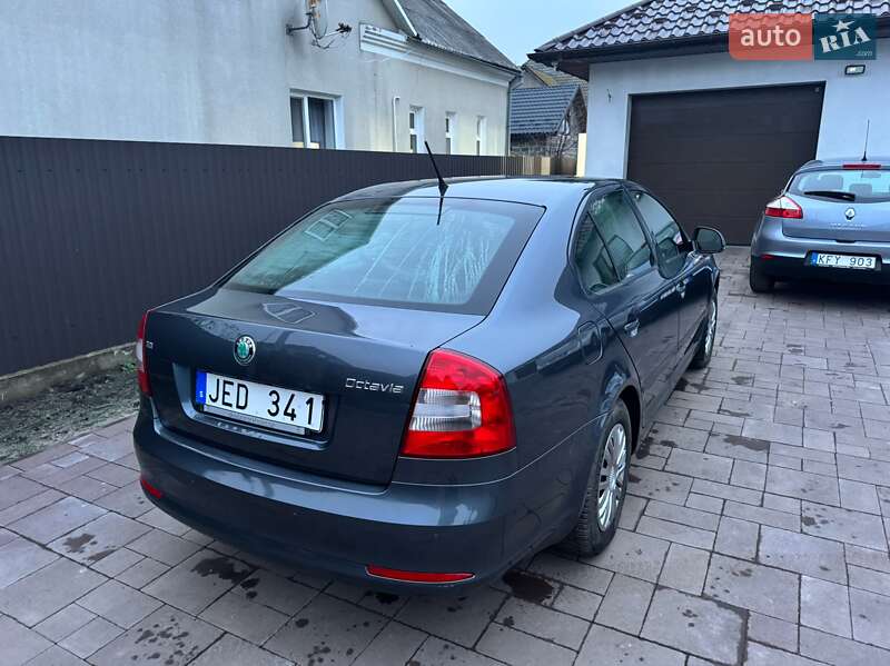 Ліфтбек Skoda Octavia 2012 в Радивиліві