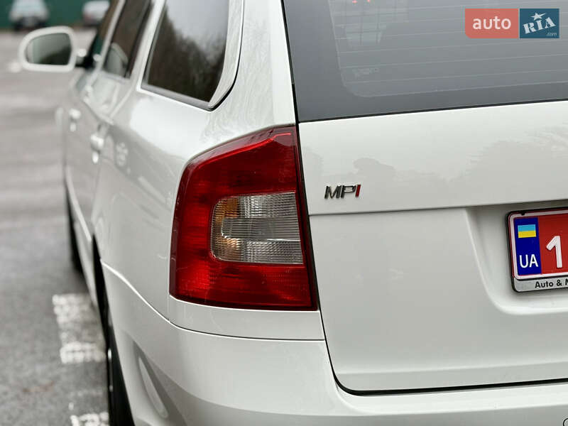 Універсал Skoda Octavia 2010 в Вінниці