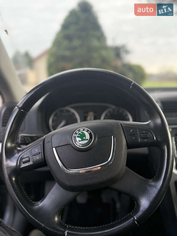 Универсал Skoda Octavia 2009 в Ужгороде фото 19 Универсал Skoda Octavia 2009 в Ужгороде
