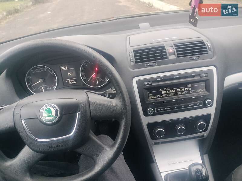 Универсал Skoda Octavia 2009 в Ровно фото 9 Универсал Skoda Octavia 2009 в Ровно