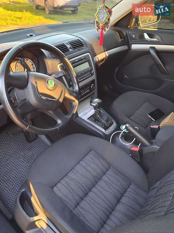 Лифтбек Skoda Octavia 2009 в Кривом Роге