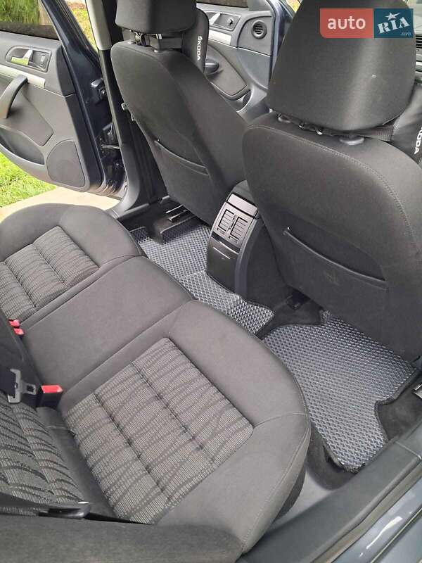 Лифтбек Skoda Octavia 2009 в Кривом Роге