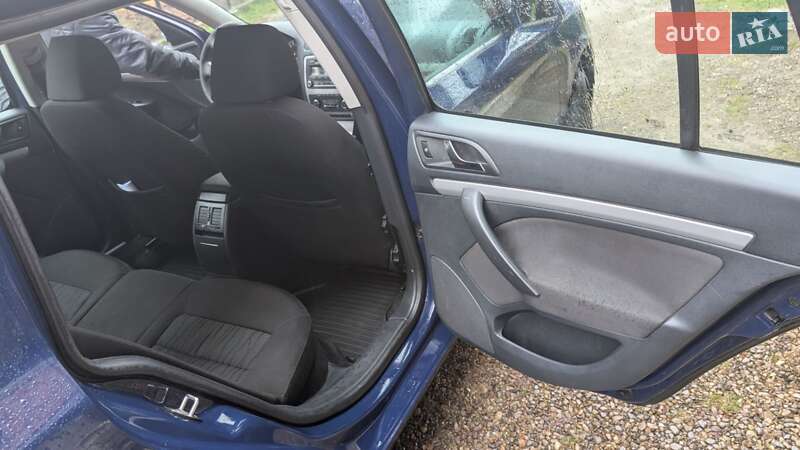 Универсал Skoda Octavia 2012 в Вижнице