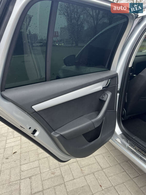 Универсал Skoda Octavia 2014 в Днепре фото 27 Универсал Skoda Octavia 2014 в Днепре