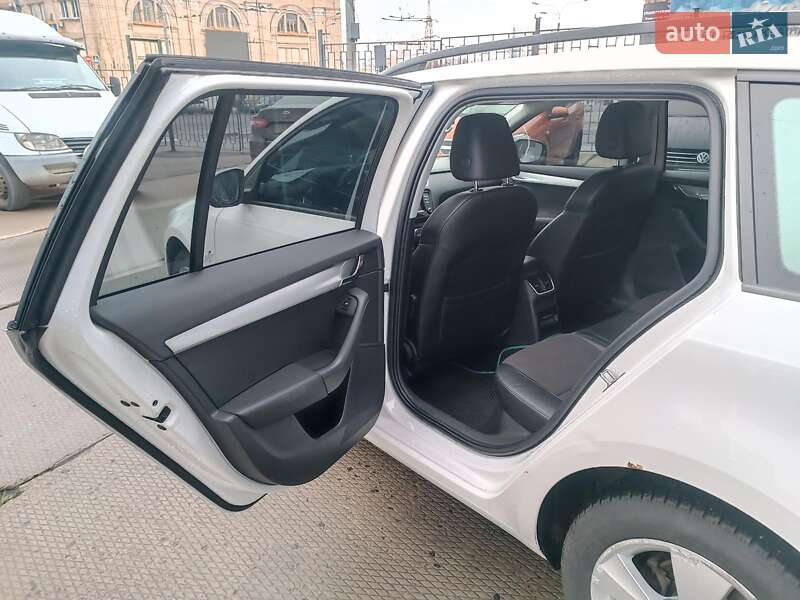 Универсал Skoda Octavia 2014 в Харькове фото 24 Универсал Skoda Octavia 2014 в Харькове