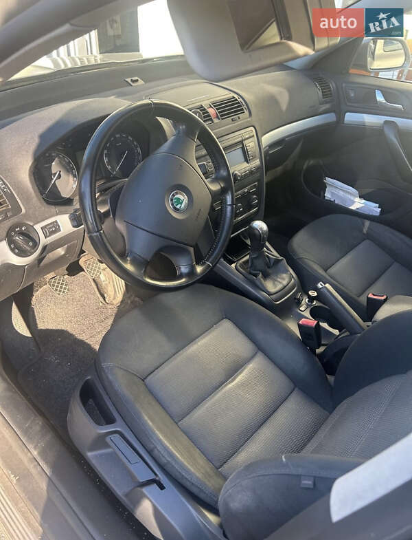 Универсал Skoda Octavia 2009 в Луцке