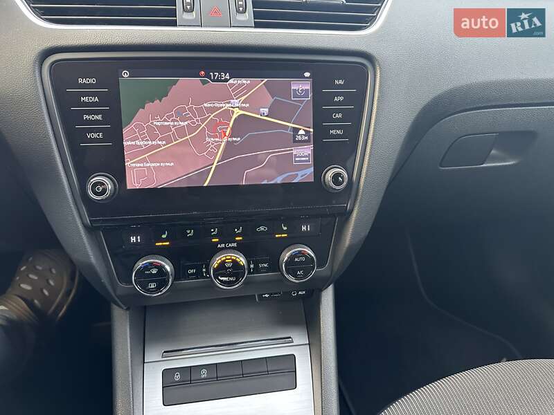 Универсал Skoda Octavia 2017 в Ивано-Франковске