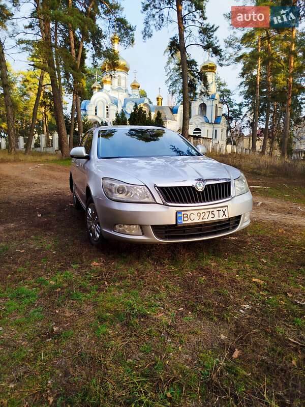 Універсал Skoda Octavia 2011 в Сумах