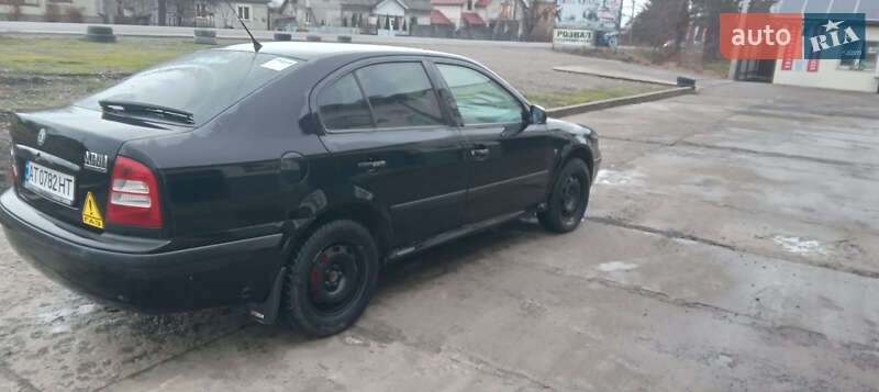 Лифтбек Skoda Octavia 2008 в Бурштыне